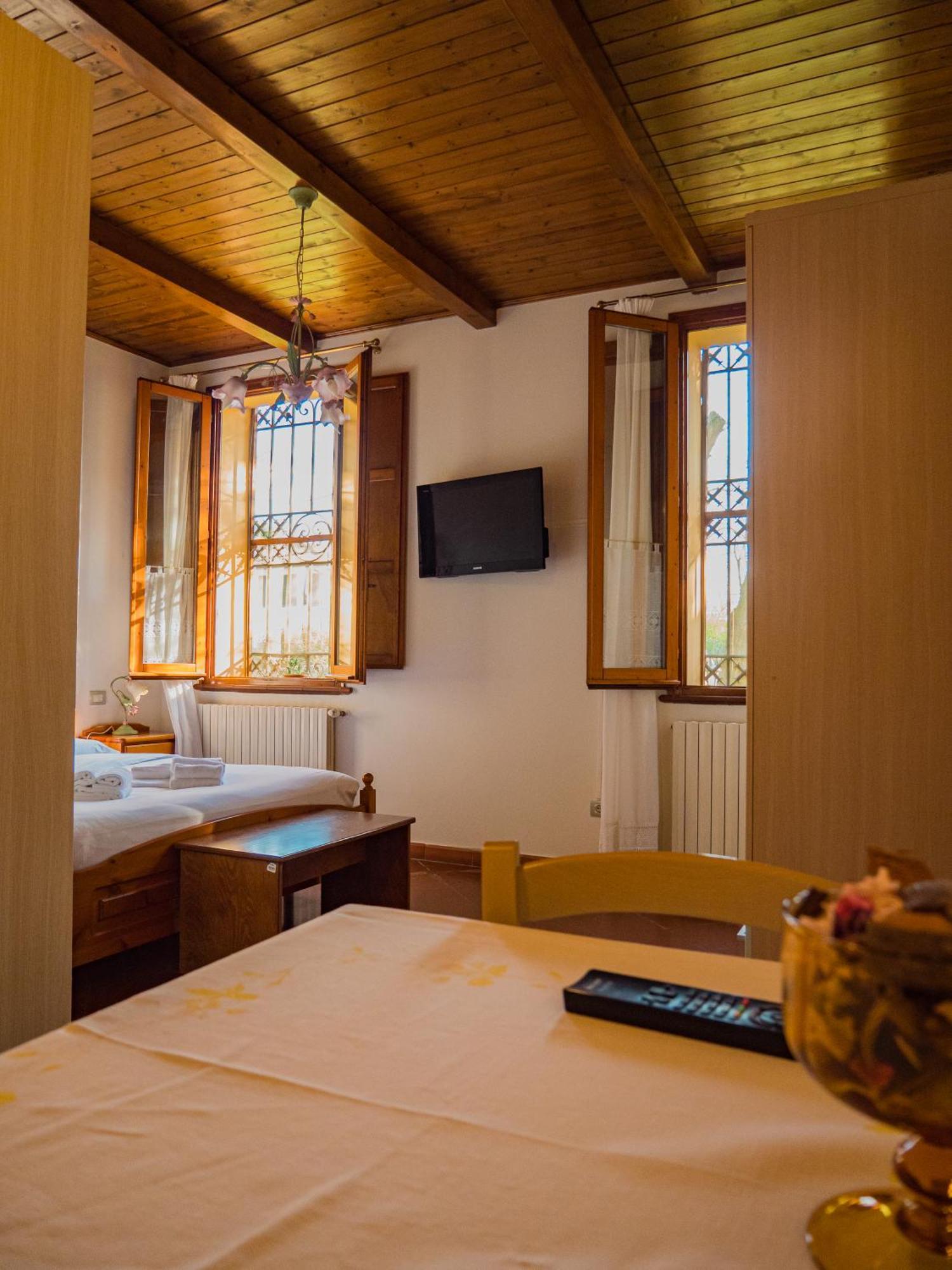 B&B Villa Erika Lugo  Ngoại thất bức ảnh