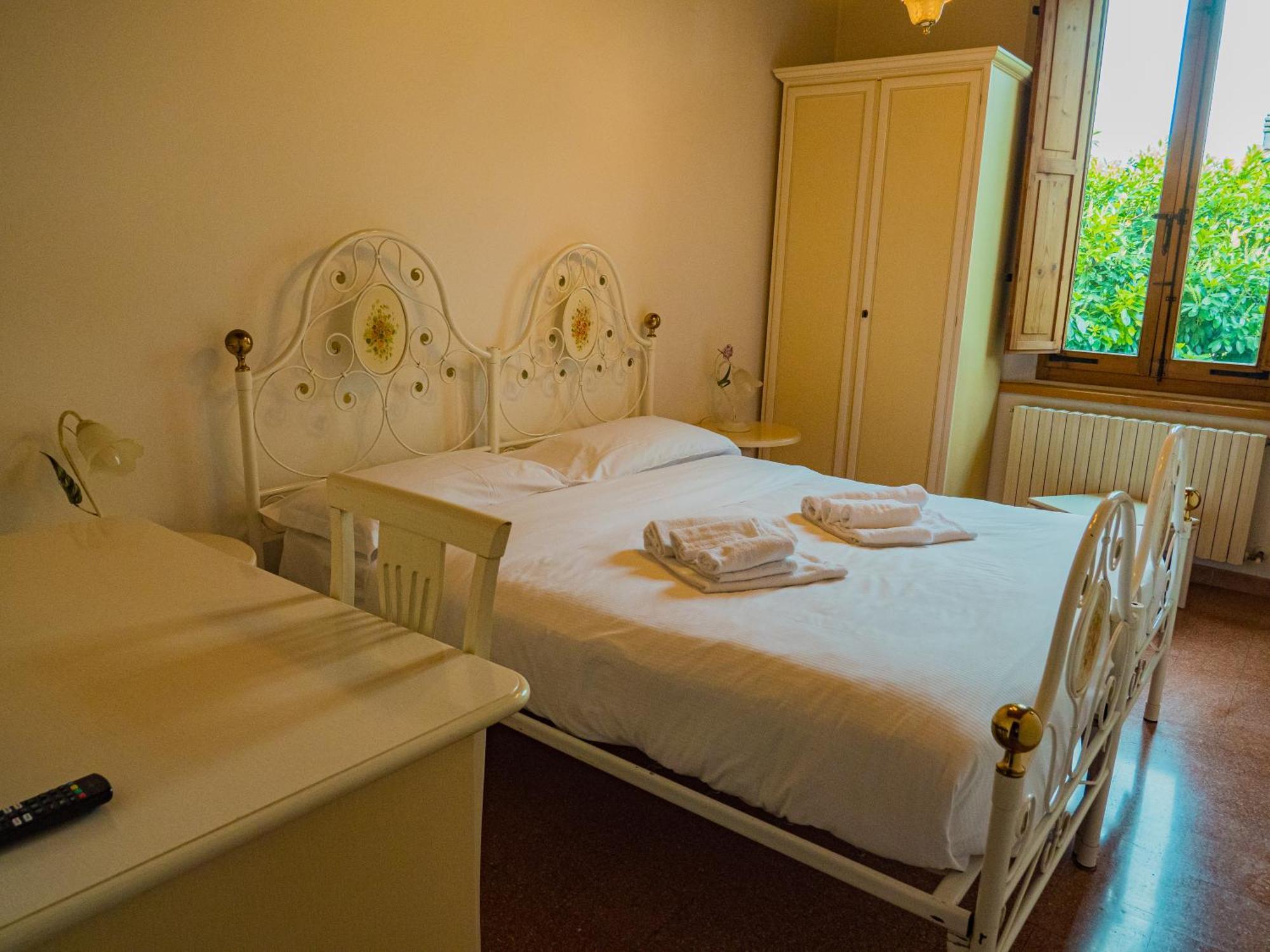 B&B Villa Erika Lugo  Ngoại thất bức ảnh